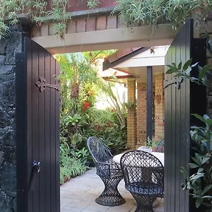Sandals 4*, Byron Bay Australia